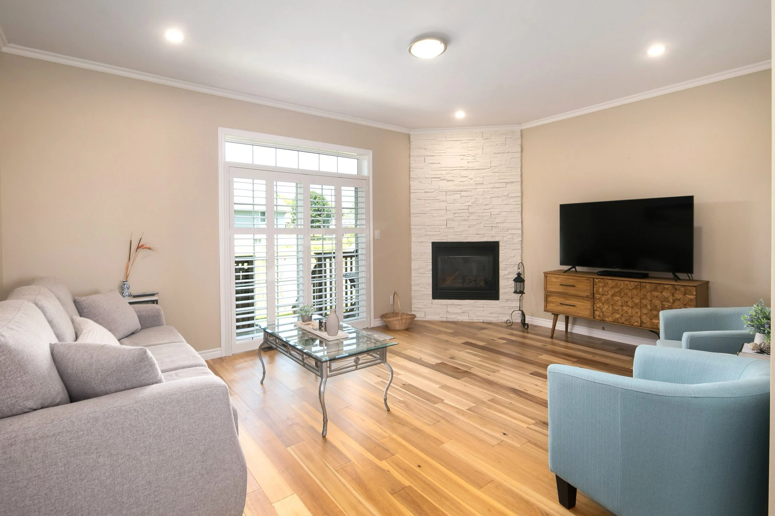24 Albery Court Unit 1 Full Resolution 07.jpg