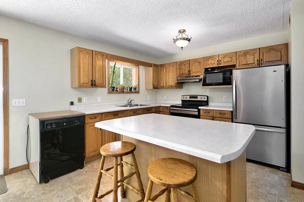 740202 Sideroad 10 MLS and Web 017.jpg