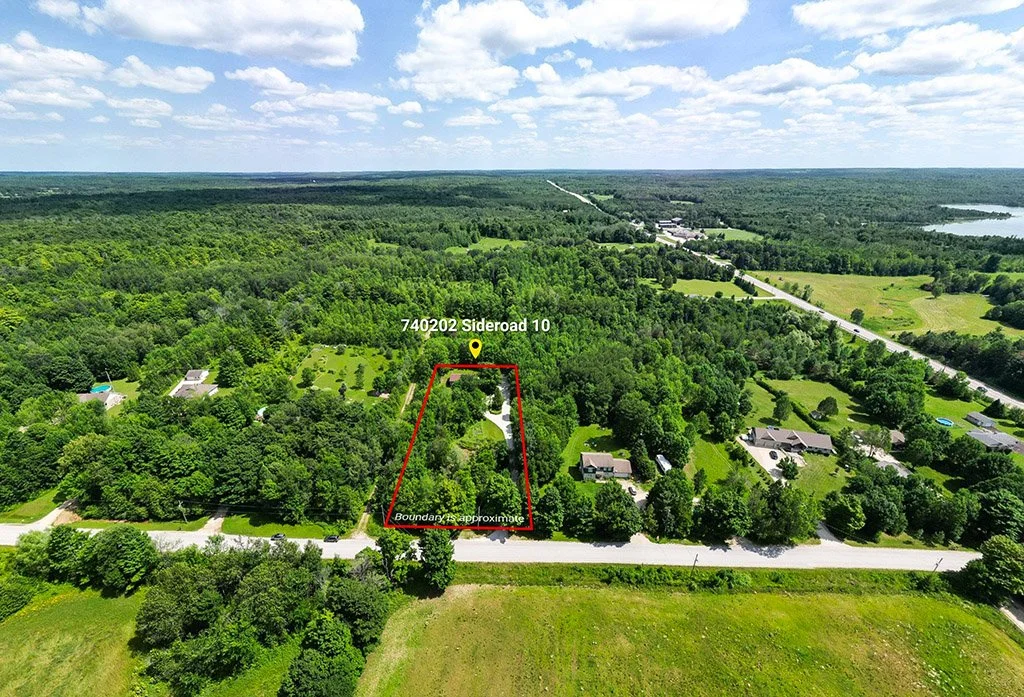 740202 Sideroad 10 MLS and Web 001.jpg