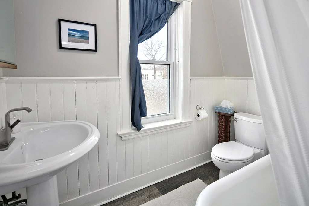 404 9th Street East MLS and Web 039.jpg