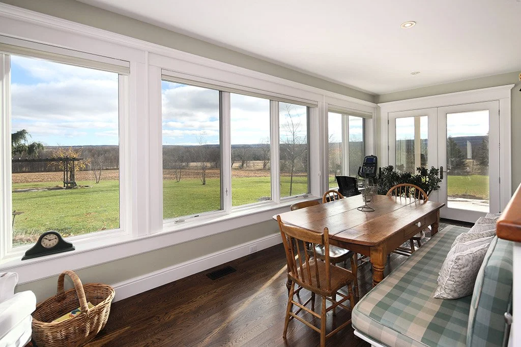 686487-Side-Road-19-MLS-and-Web-009.jpg