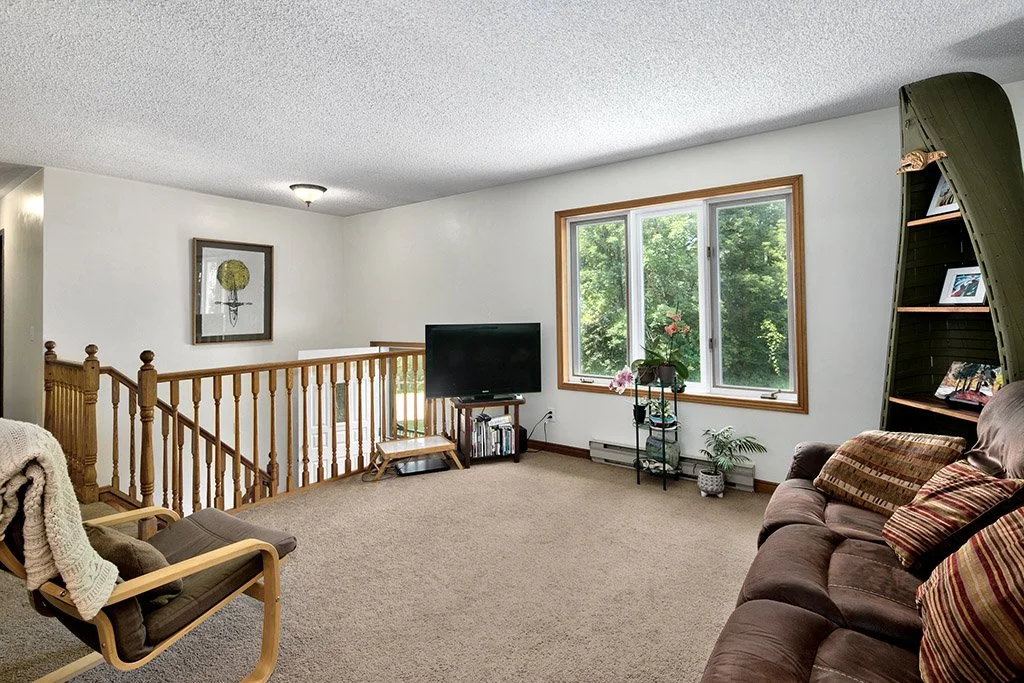 740202 Sideroad 10 MLS and Web 014.jpg