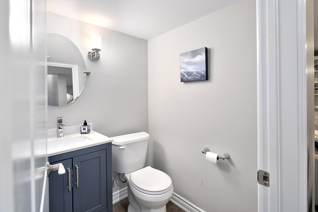 30 Gregory Avenue MLS and Web 039.jpg
