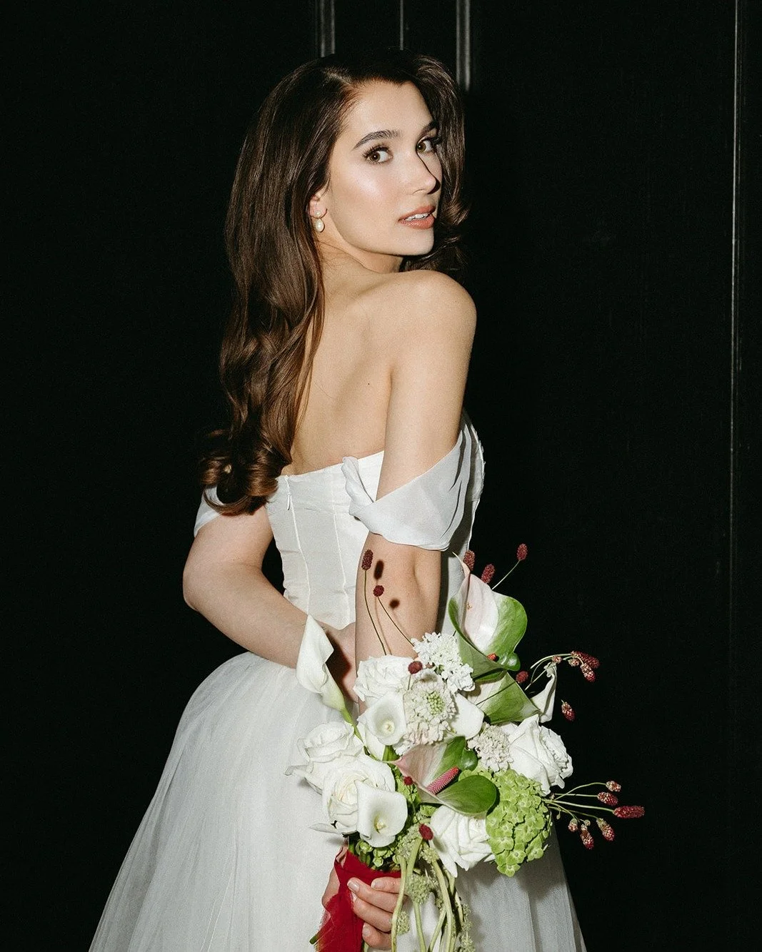 Being in the middle of wedding season 2026 is chaotic but I wouldn't trade it for anything! ❤️

Styled Shoot
Planning/styling: @alyshalrickmanphoto
Photographer:
@melissachoiphoto 
Makeup: @bycarmstecson 
Hair: @sylviahairyyc 
Flowers: @ameliaraeflow