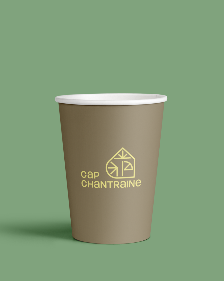 Paper-Cup-MockUp-PSD.png