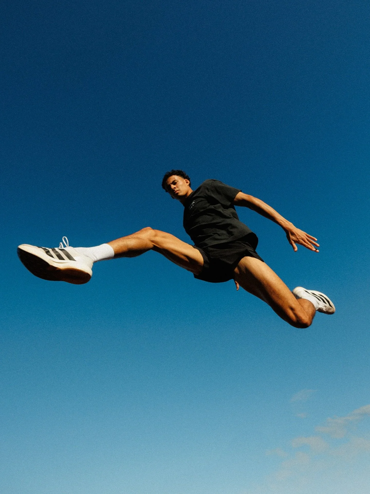 @benjouzi keeps flying 🦅

#run #running #runningphotography #lavenderrunning #trackrunning