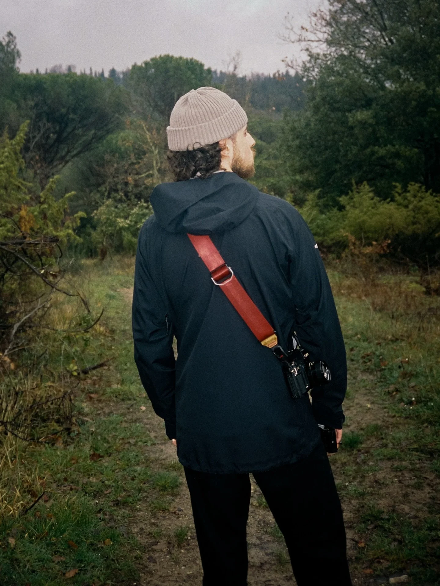 - In search - 

Thank you @melaniekillenberger , for capturing these images, which perfectly reflect how I currently feel about my creative identity.

#35mm #tuscany