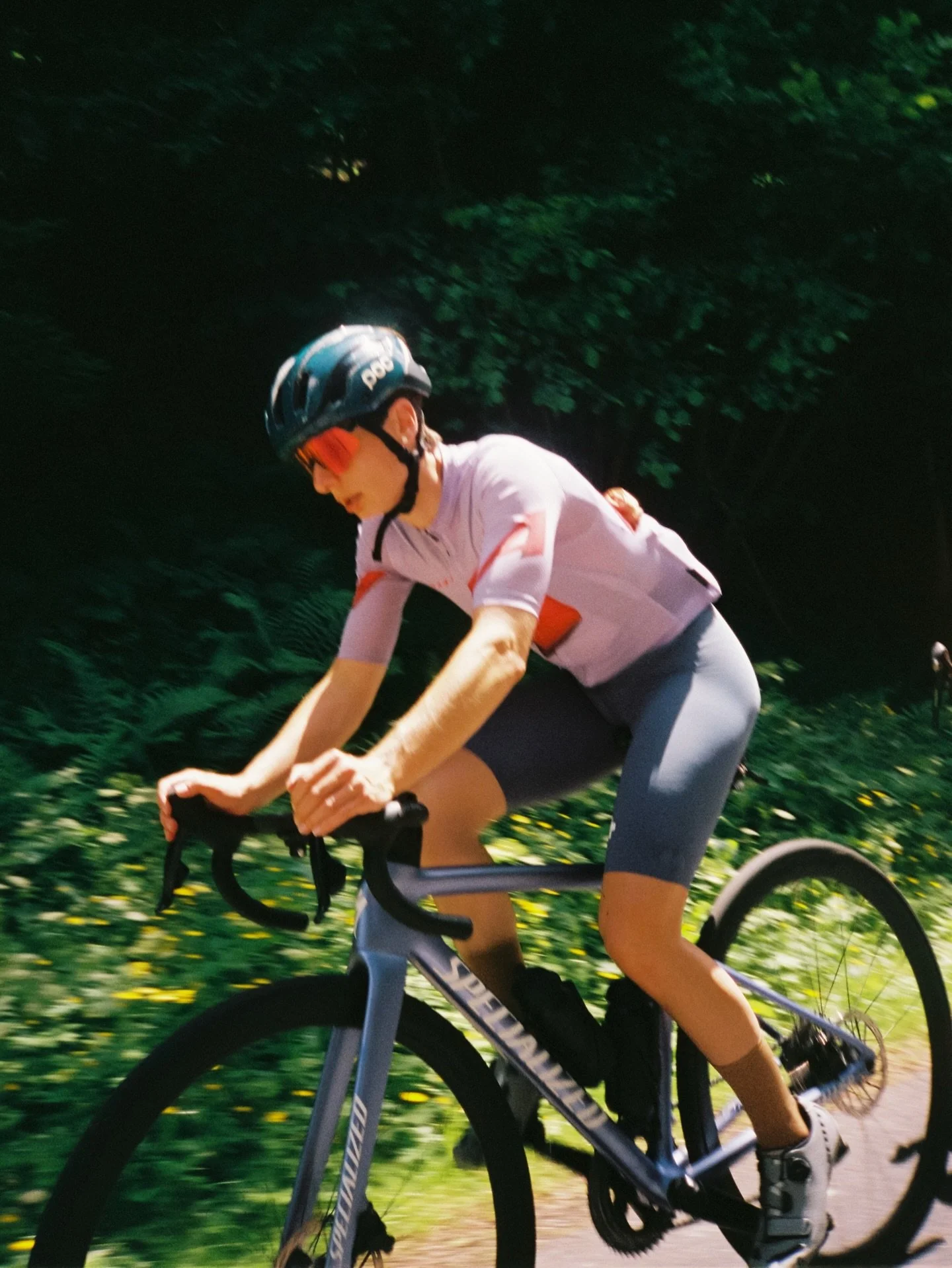 Throwback to last year, to a long weekend with cycling friends in the Vosges Mountains. Yet more proof that I desperately need my own point-and-shoot camera. All shot an #kodakgold (I think)

#shotonkodak #35mm #roadcycling #analogphotography