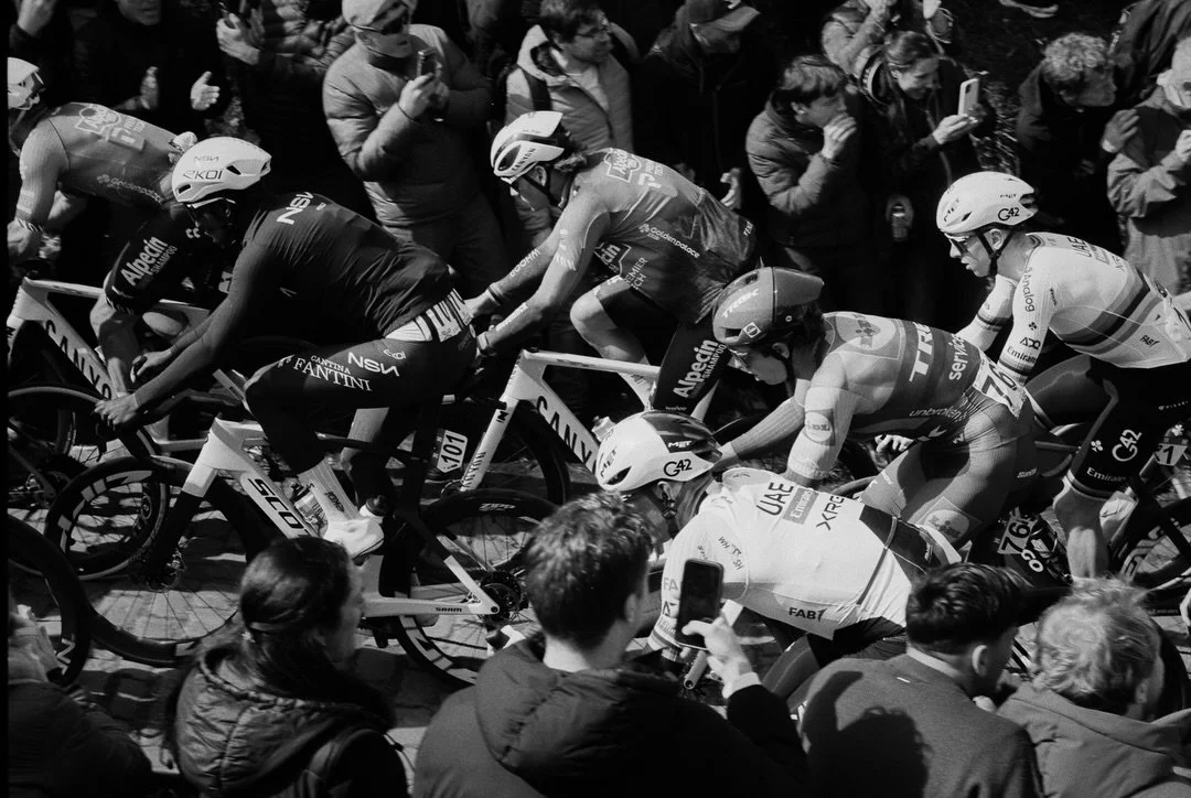 Tour of Flanders on #35mm film

What a race. This race is something else, the atmosphere, the noise, the energy on the cobbles, unreal. Being right there and witnessing the decisive attack of @tadejpogacar against @mathieuvanderpoel happen basically 