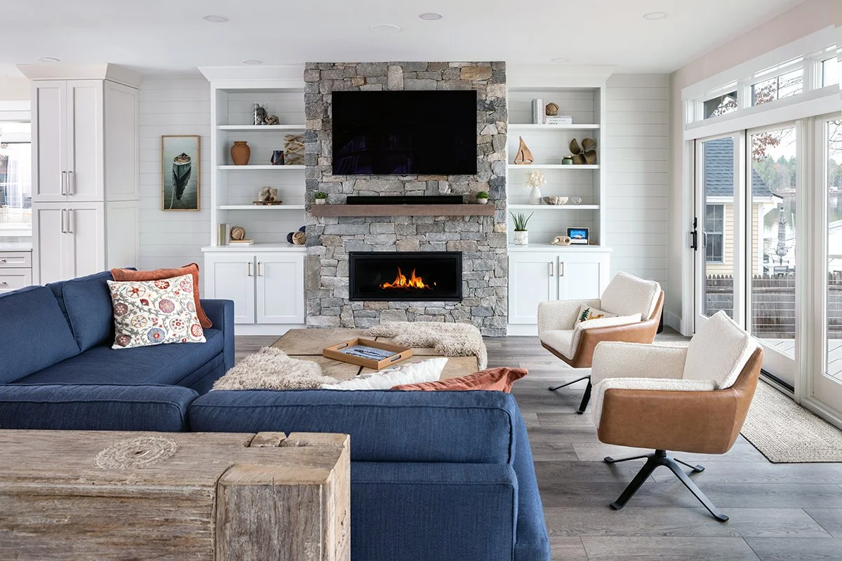 Interior-Design-Newburyport-Modern-Lakehouse-Living-room-2.jpg