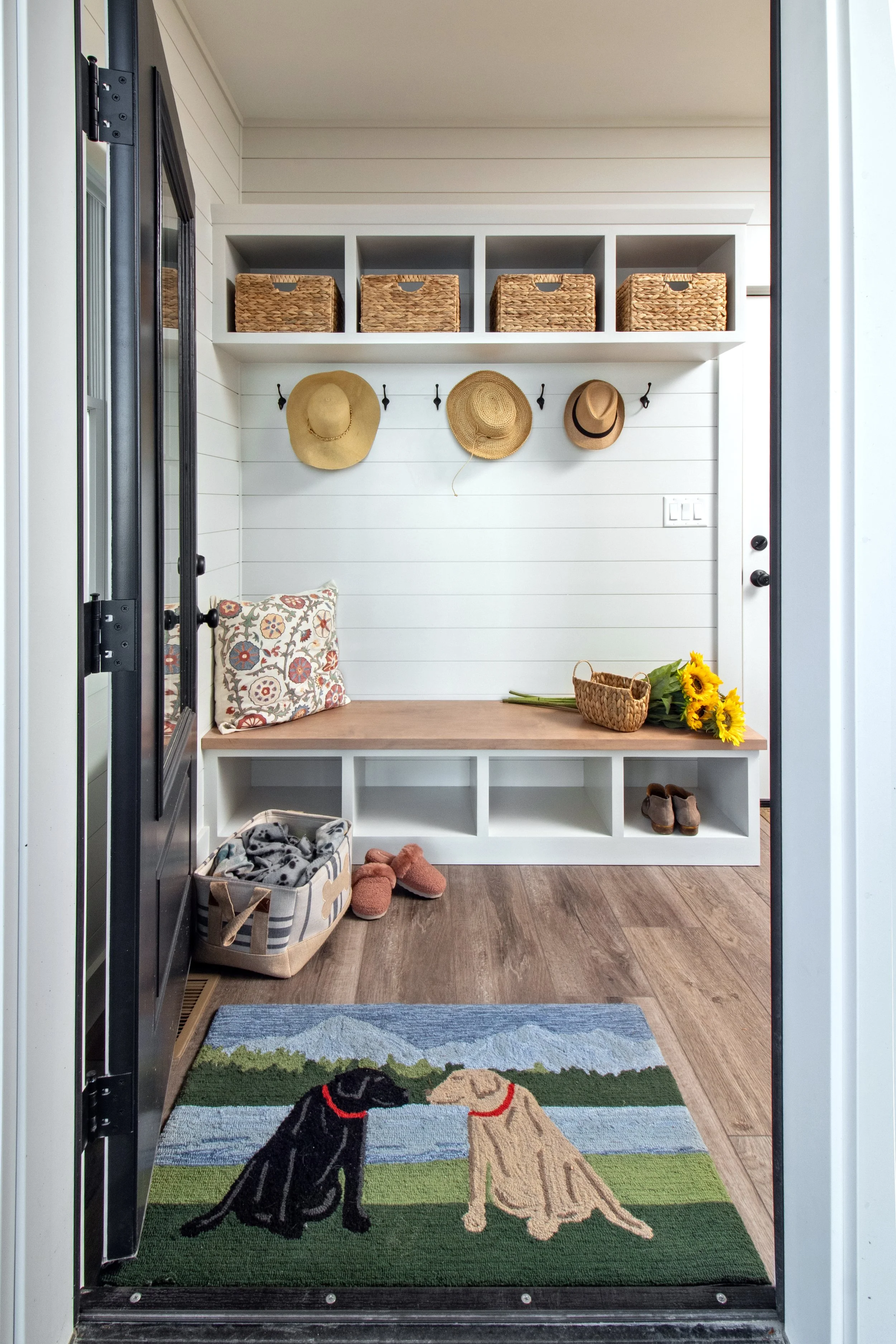 Interior-Design-Newburyport-Modern-Lakehouse-Mudroom.jpg