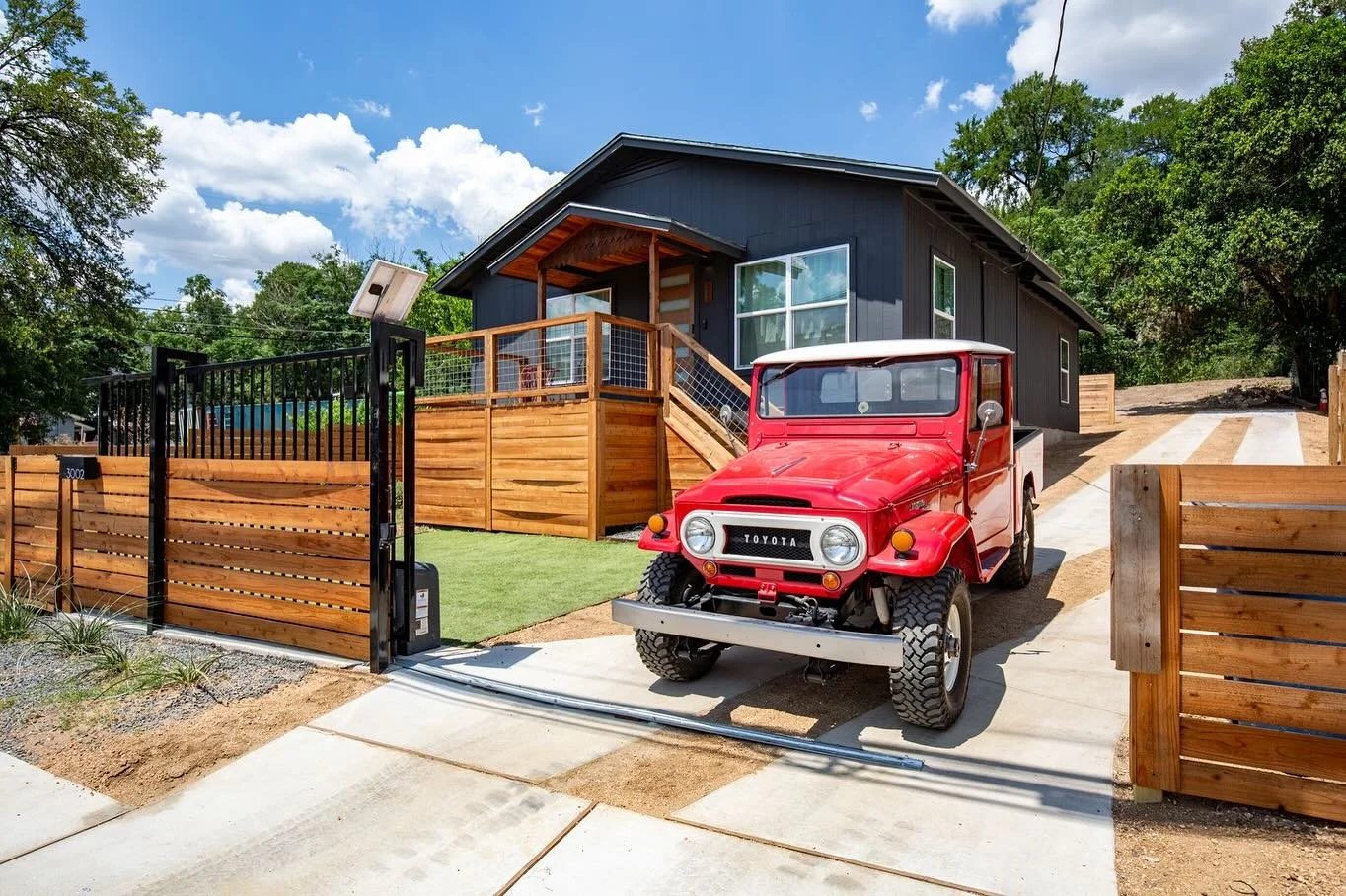 Coming to market this week is a fun home that we purchased around Christmas of 2024. Initially we remodeled this house with new bathrooms, new kitchen, new floors, new windows, new roof, new insulation, and fresh paint both inside and outside. After 
