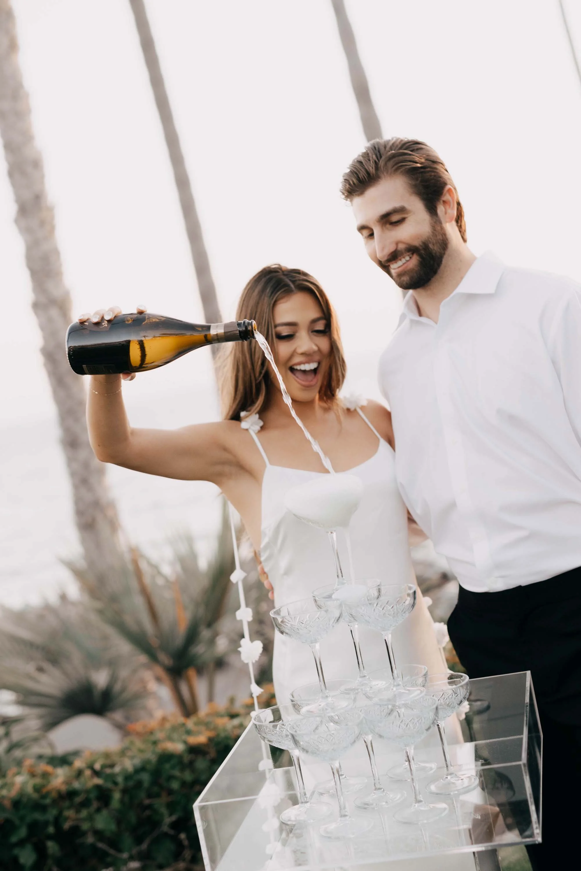 Ole Hanson Wedding - French Toast Towers Champagne Toast Celebration 7.jpg