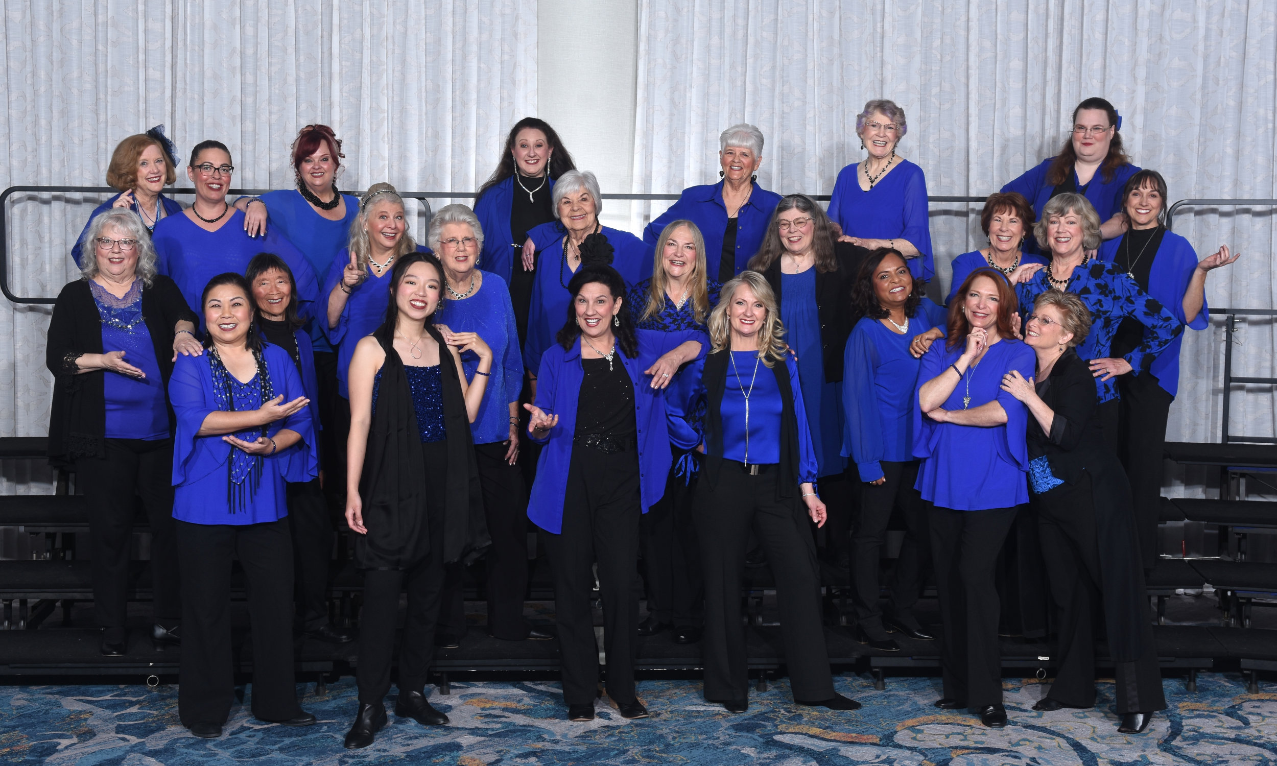 Sing for the Holidays - Vista Hills Chorus