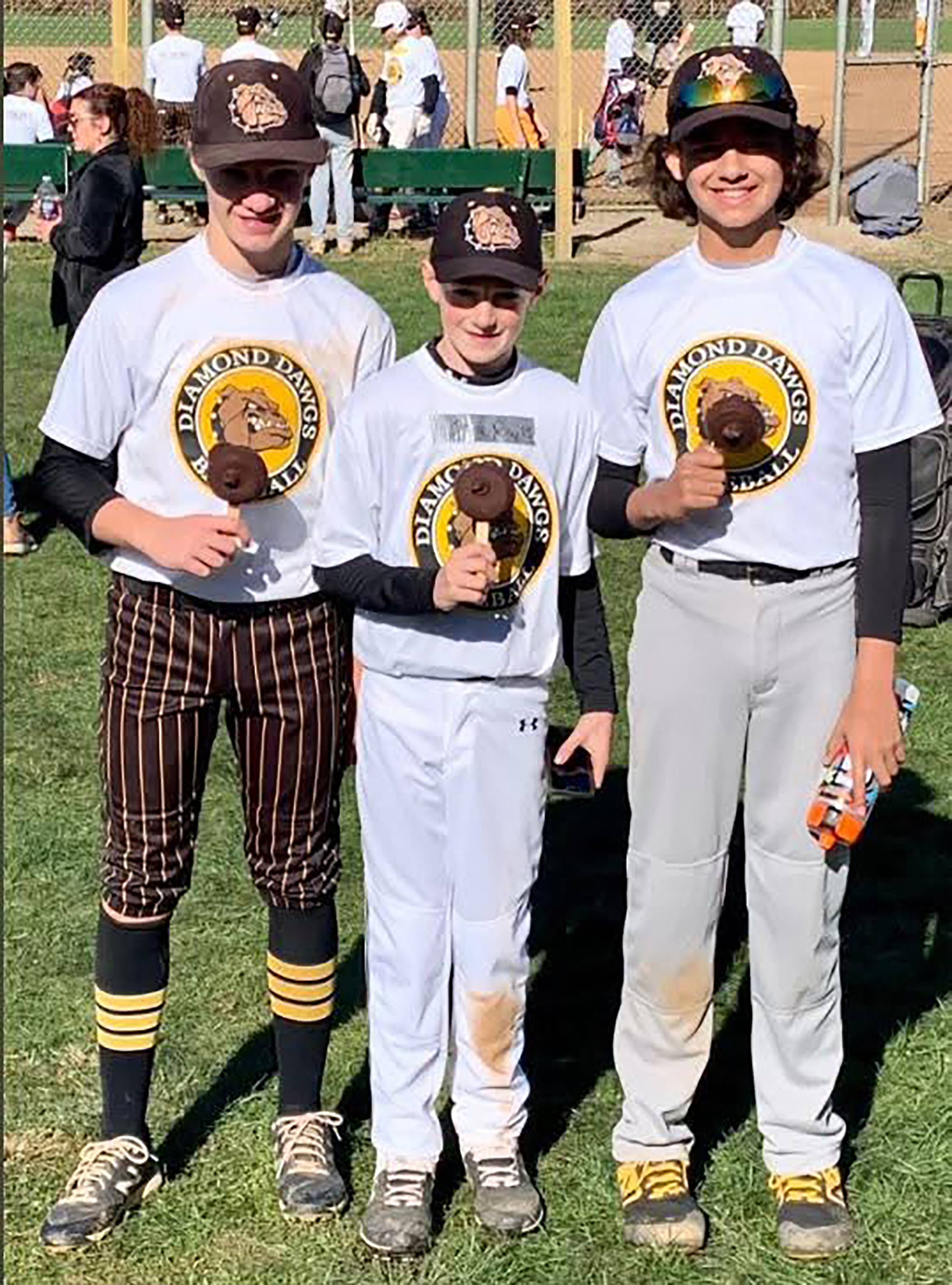 diamond dawg shirt.png