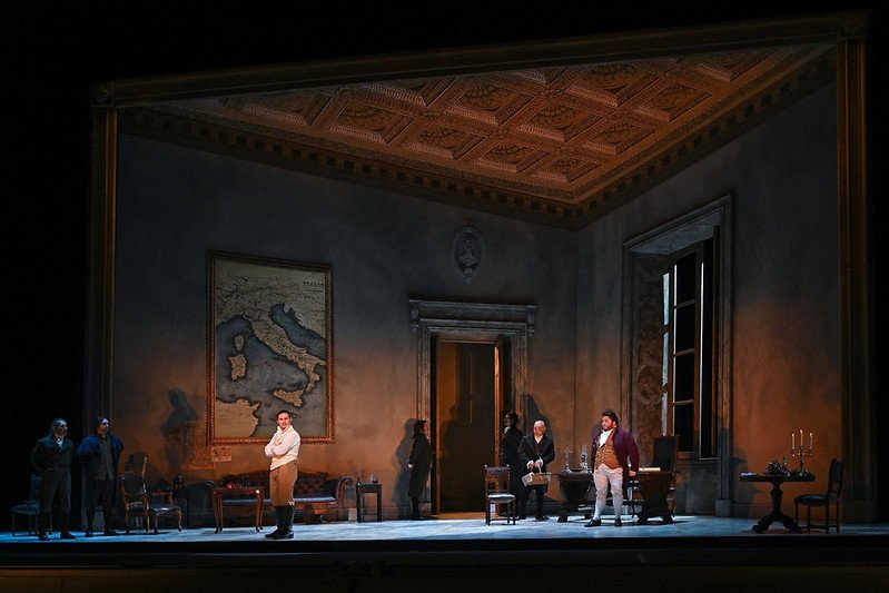 tosca329-L.jpg