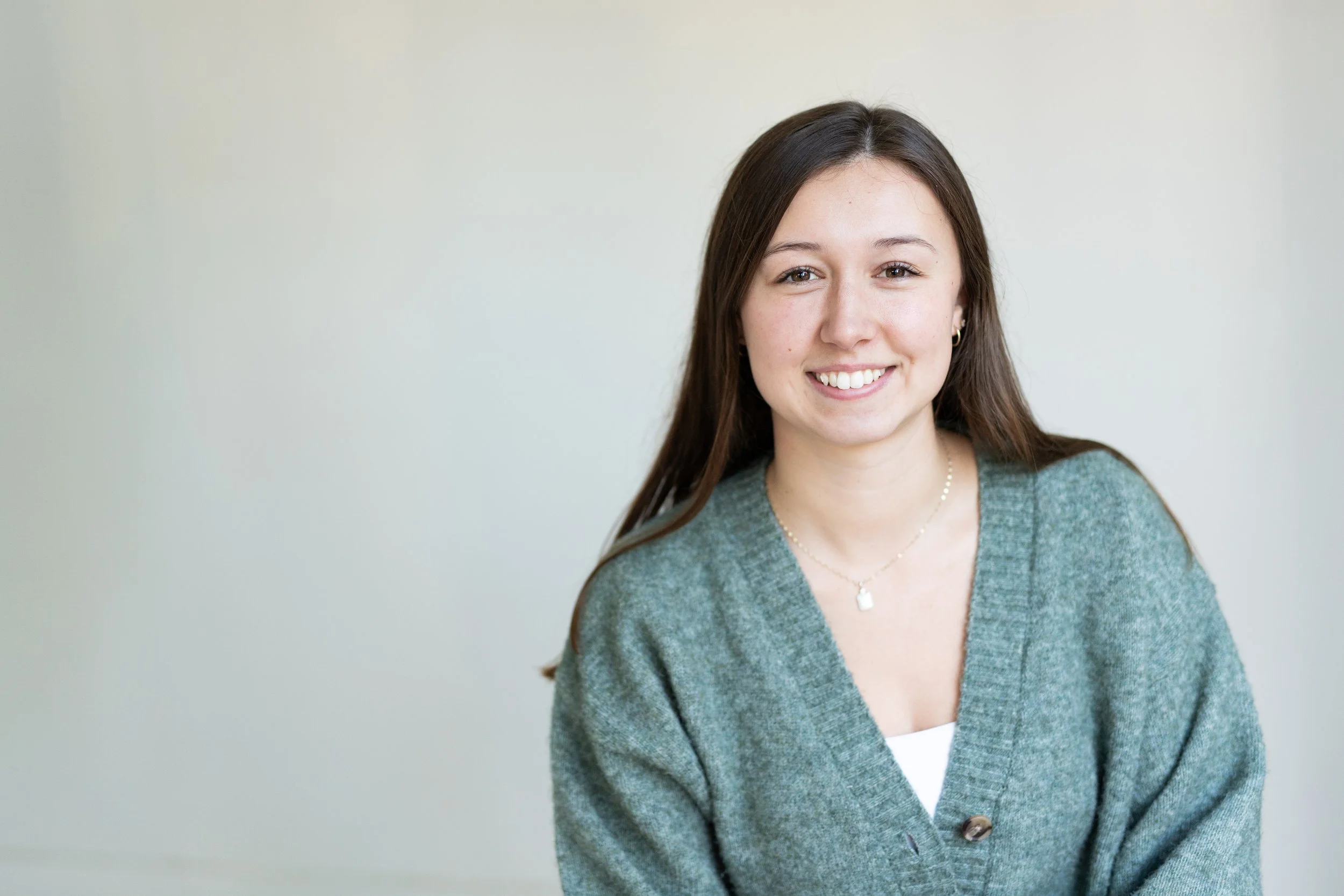 Meridyth Fowley, Catering Coordinator