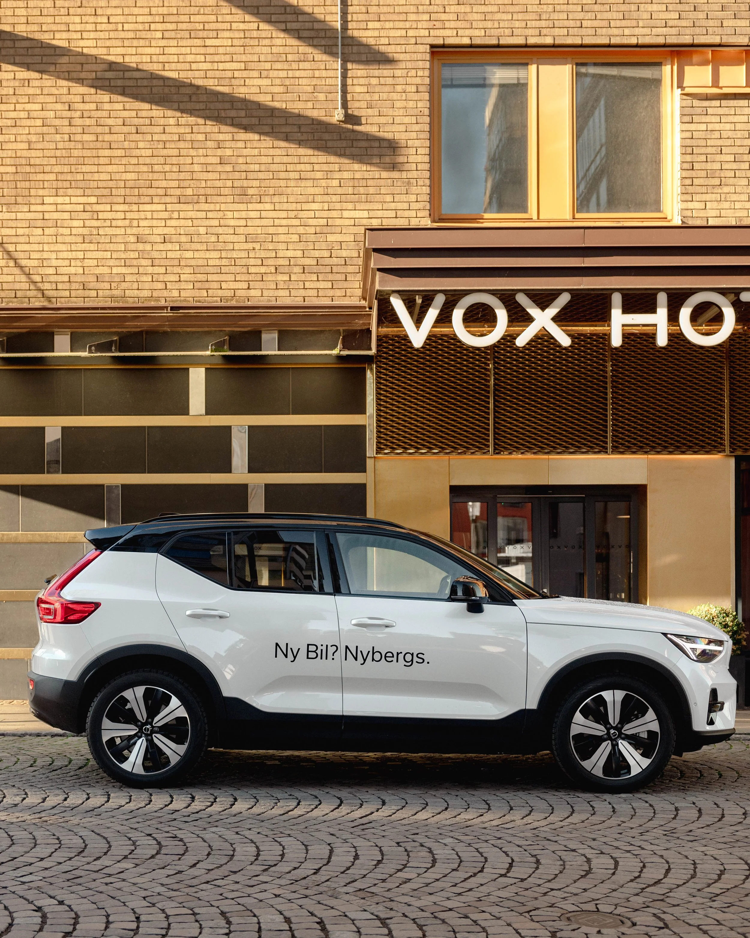 Nybergs Bil - Volvo EX404.jpg