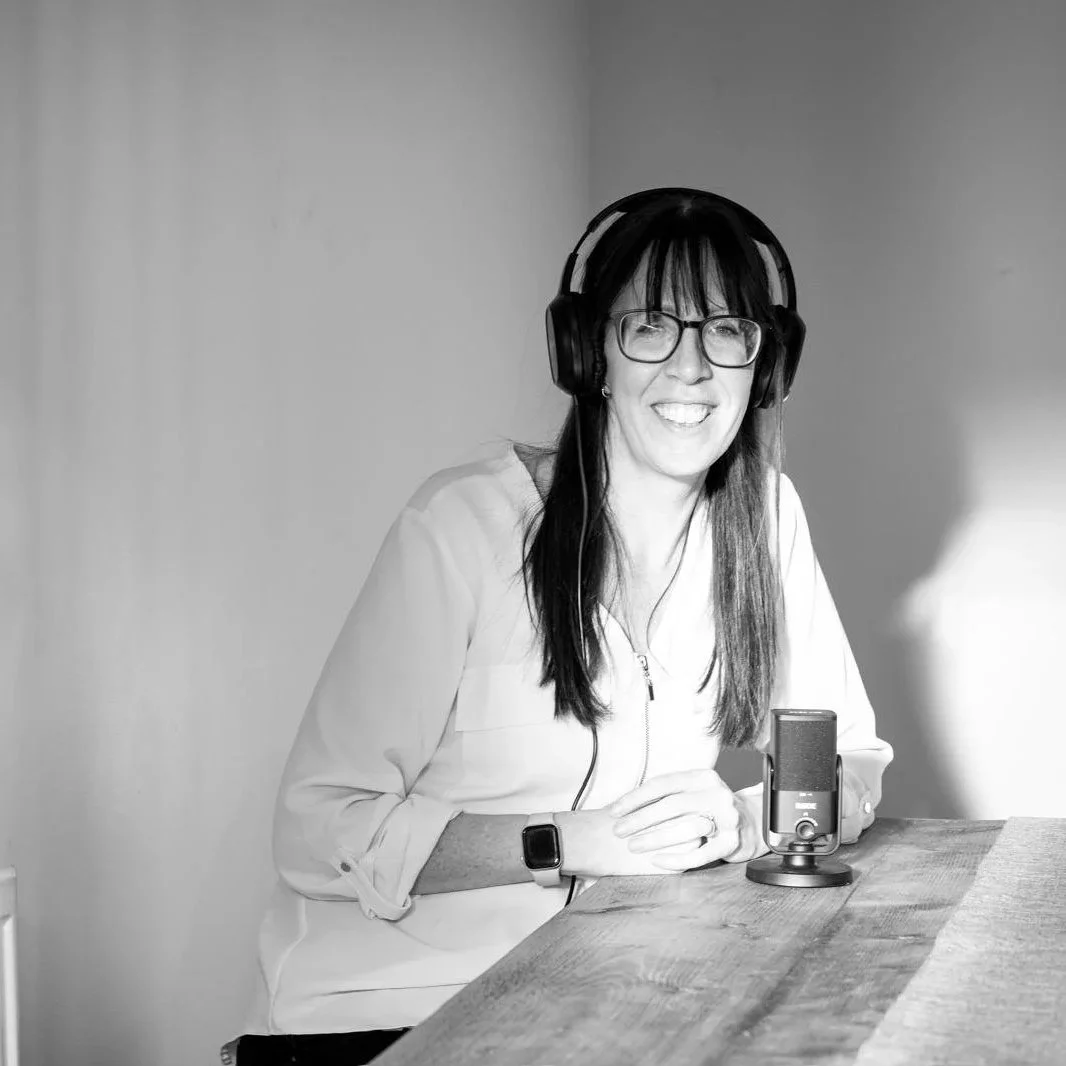 Laura Thomas, teen and family psychotherapist, supporting parents and teenagers with mental health and behaviour