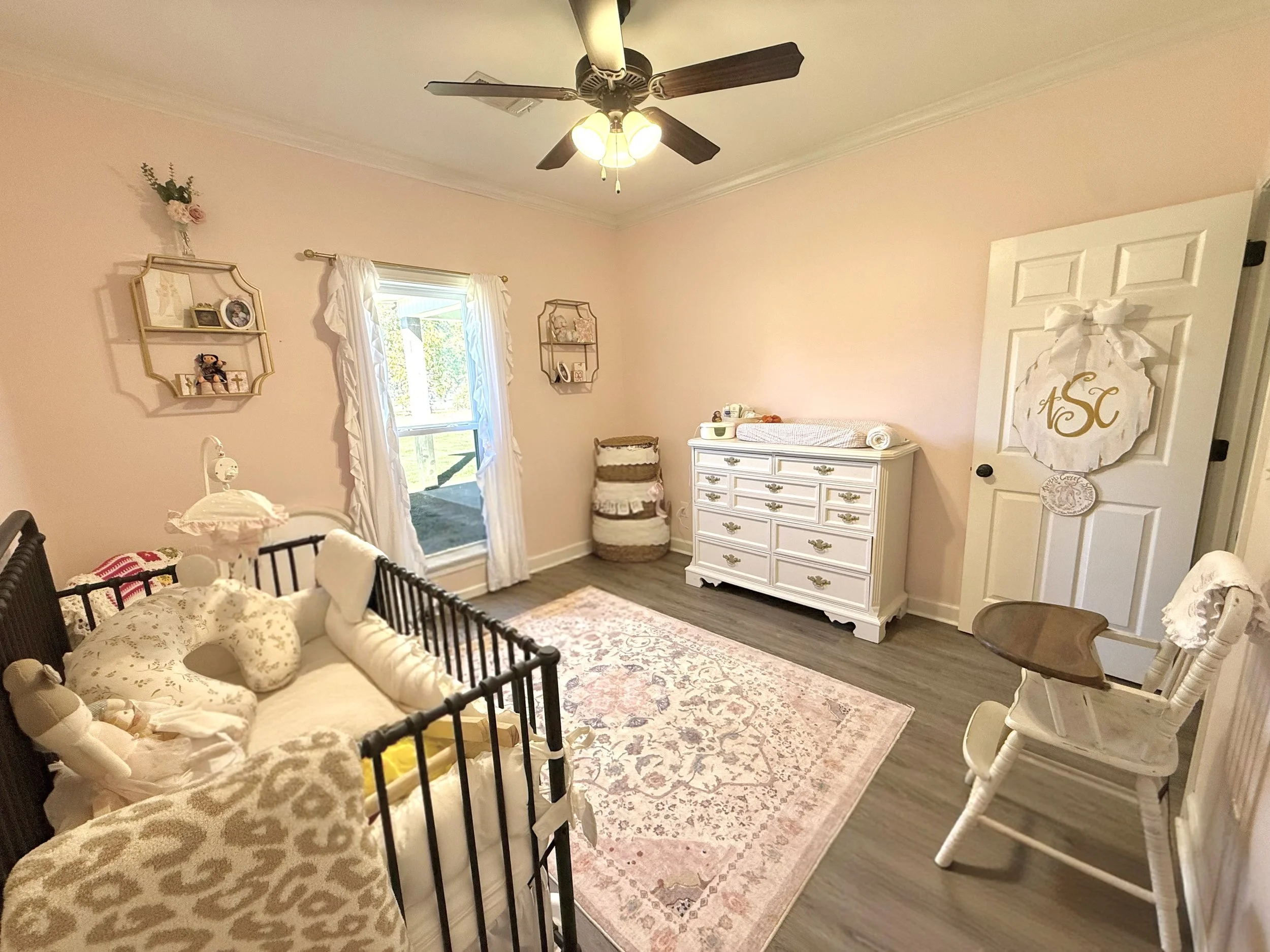 25 2nd Bedroom (2).jpeg