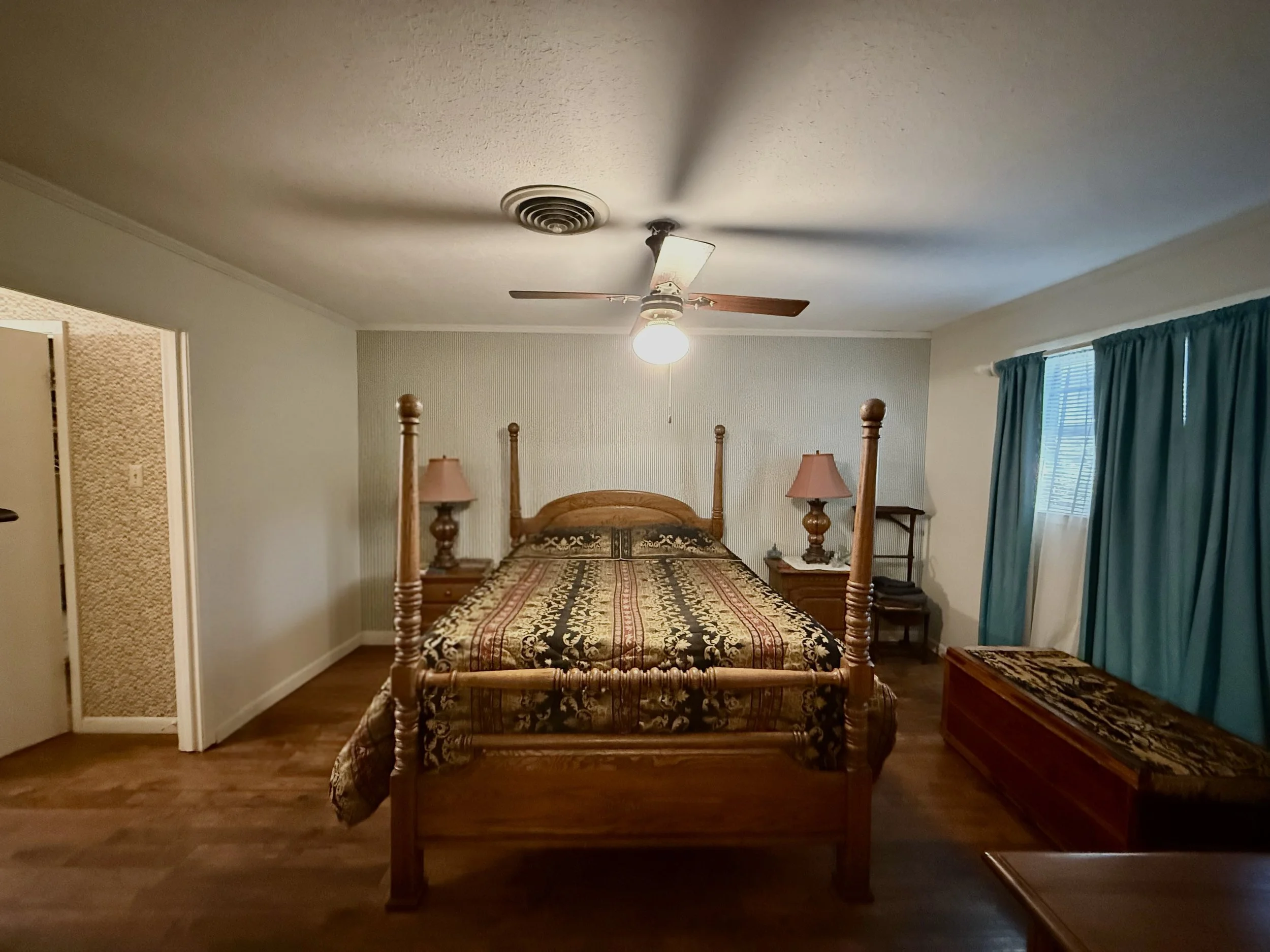 13 Primary Bedroom (2).jpeg