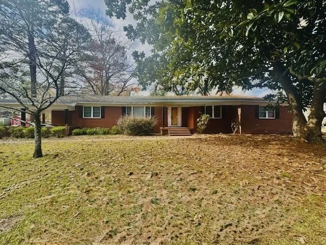 61 N Allen St, Eupora, MS 39744