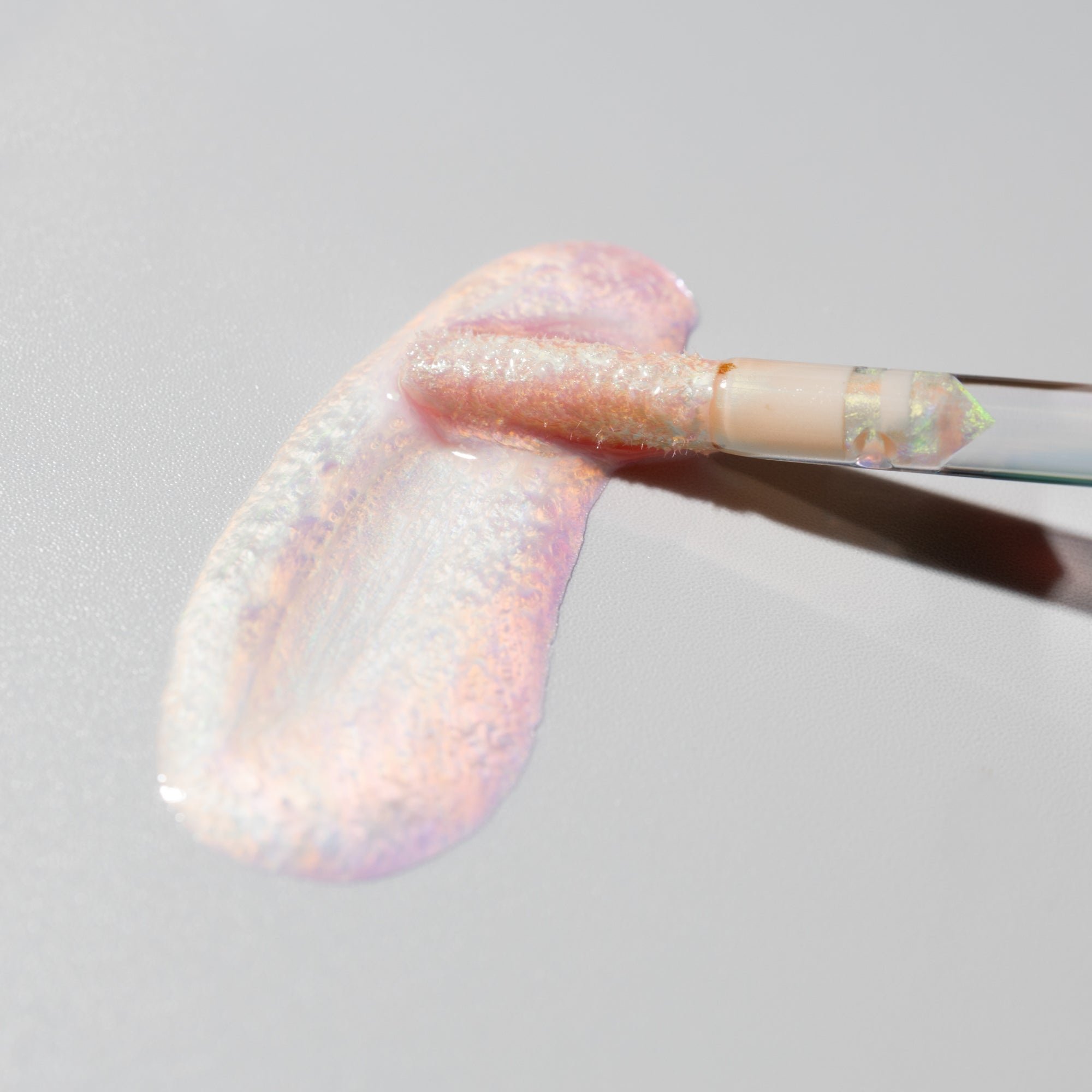 lumi-crystal-liquid-crystal-lip3.jpg