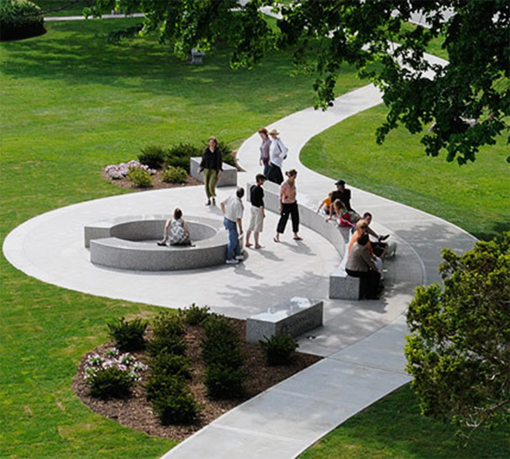 CT College Tempel Green 4_Richter Cegan.jpg