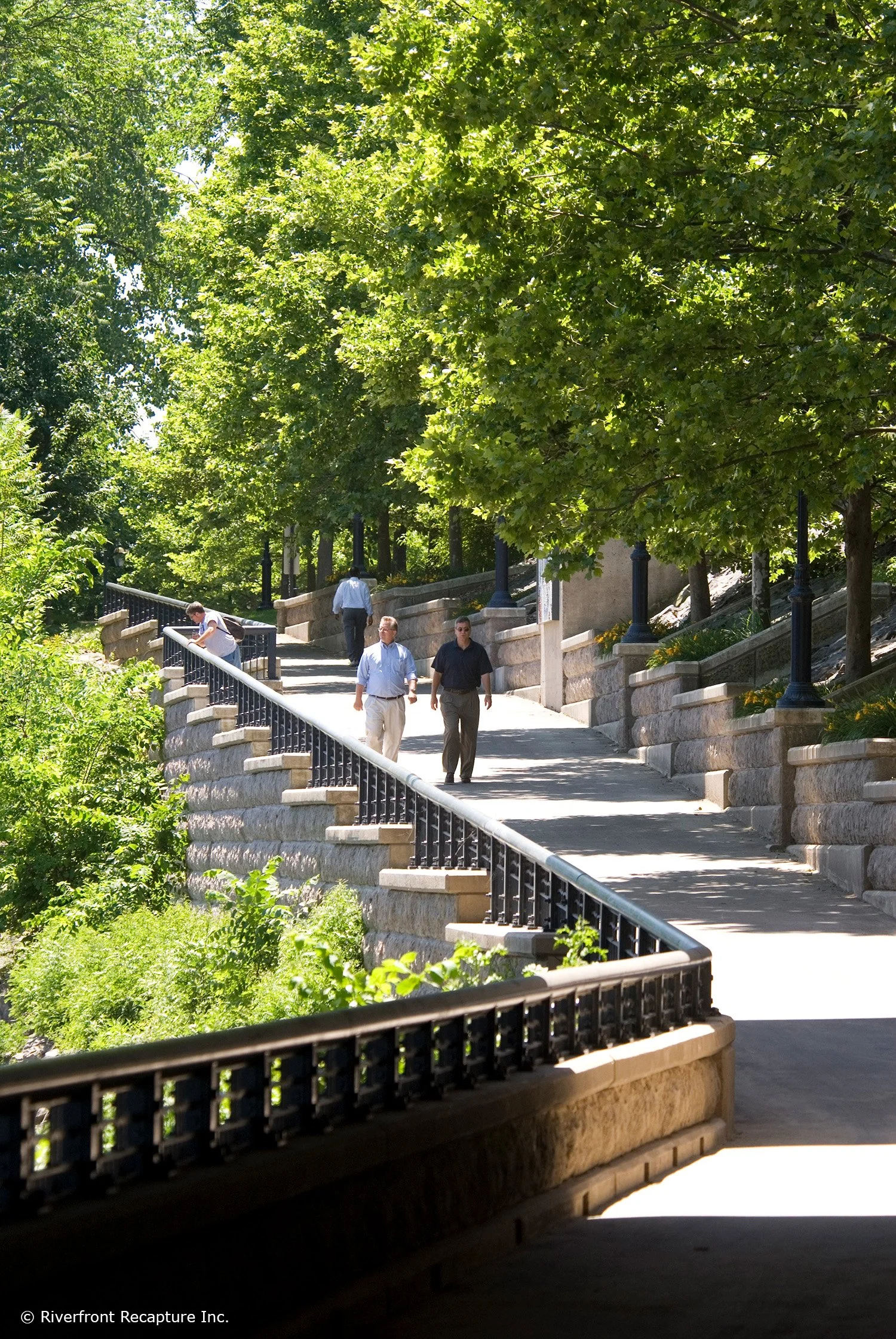 Hartford Riverwalk 6_Richter Cegan.jpg