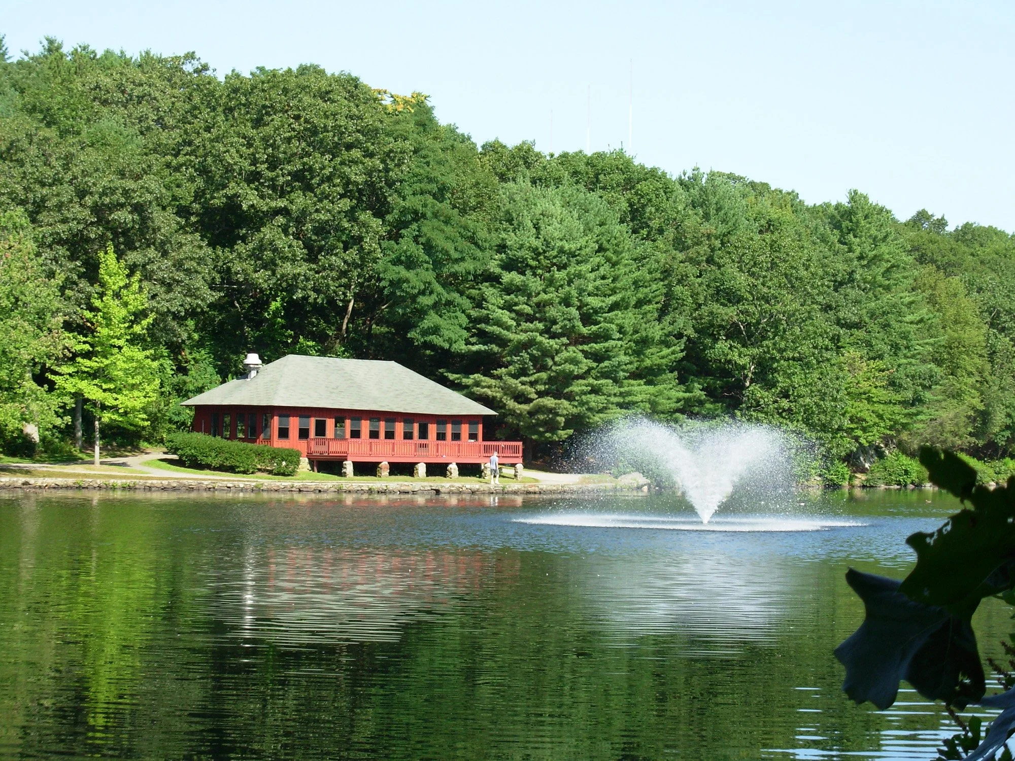 Mohegan Park 1_Richter Cegan.jpg