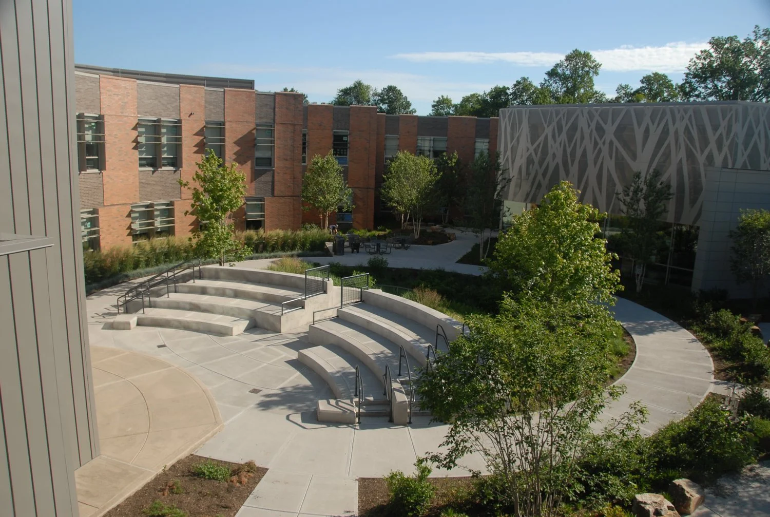 Charter Oak International Academy 4_Richter Cegan.jpg