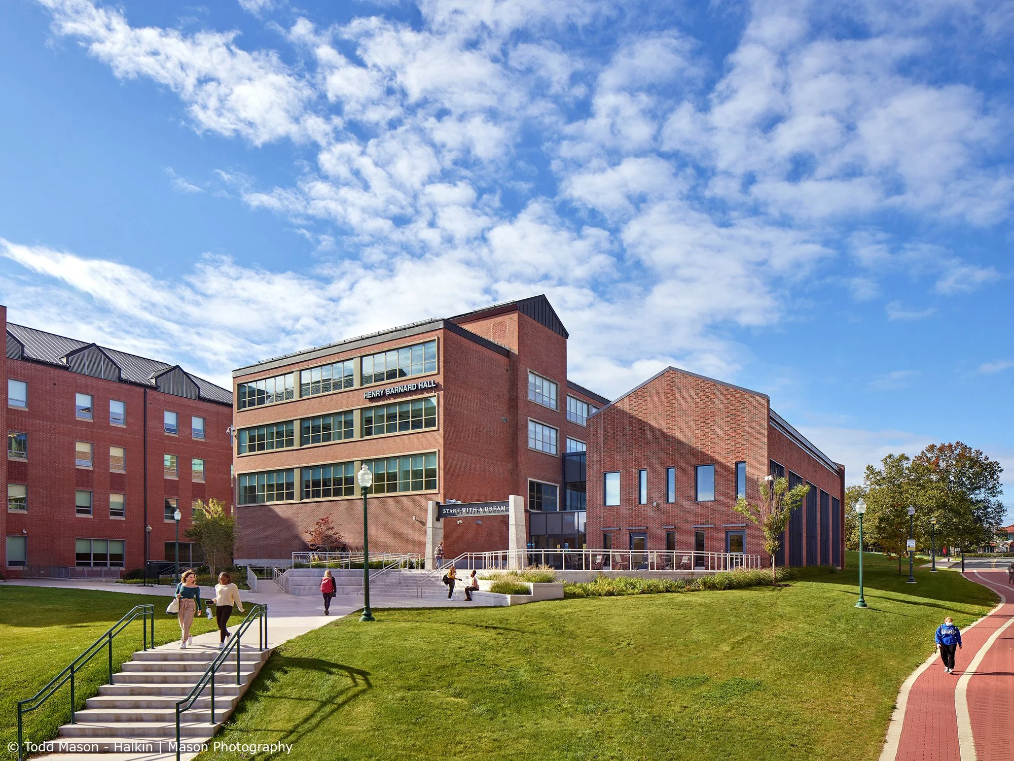 CCSU Barnard Hall 2_Richter Cegan.jpg
