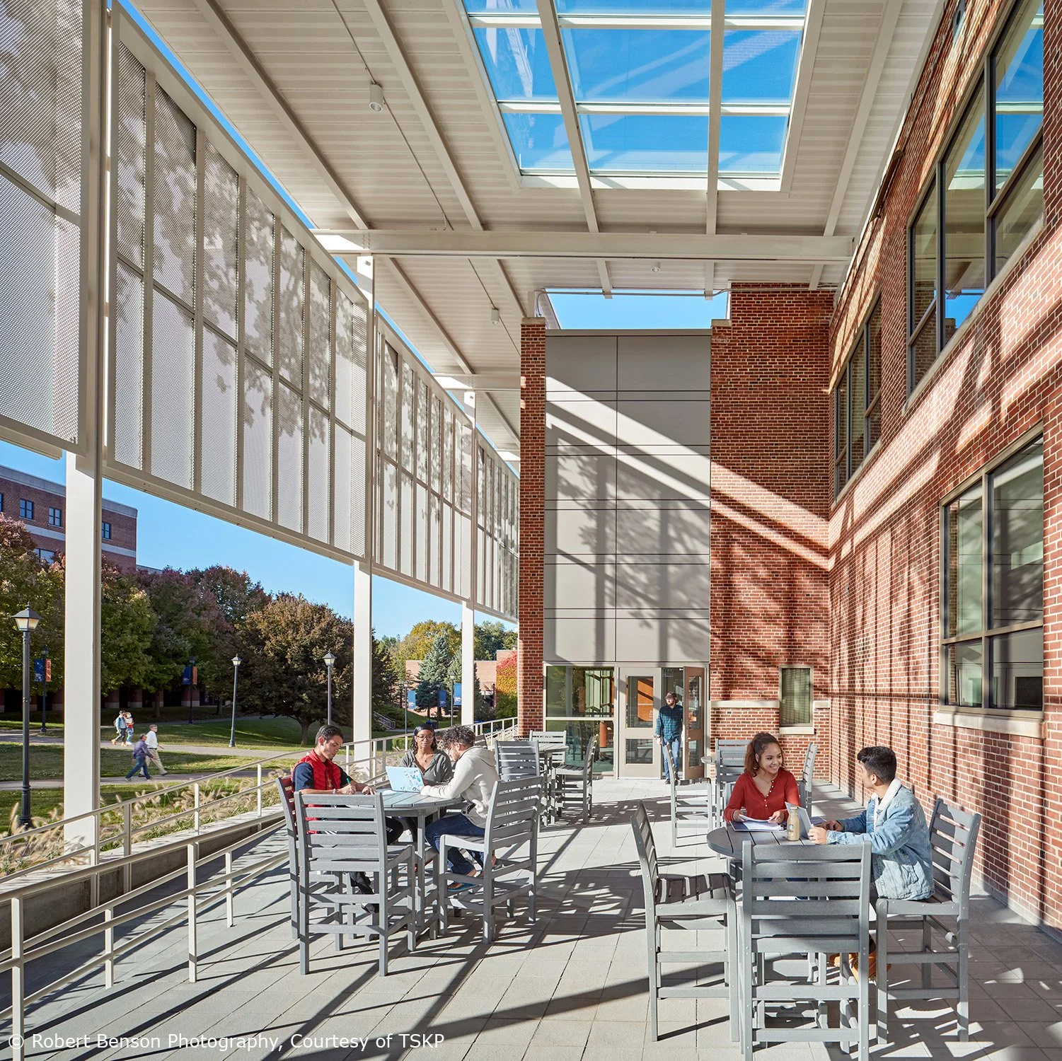 WCSU Higgins Hall 4_Richter Cegan.jpg