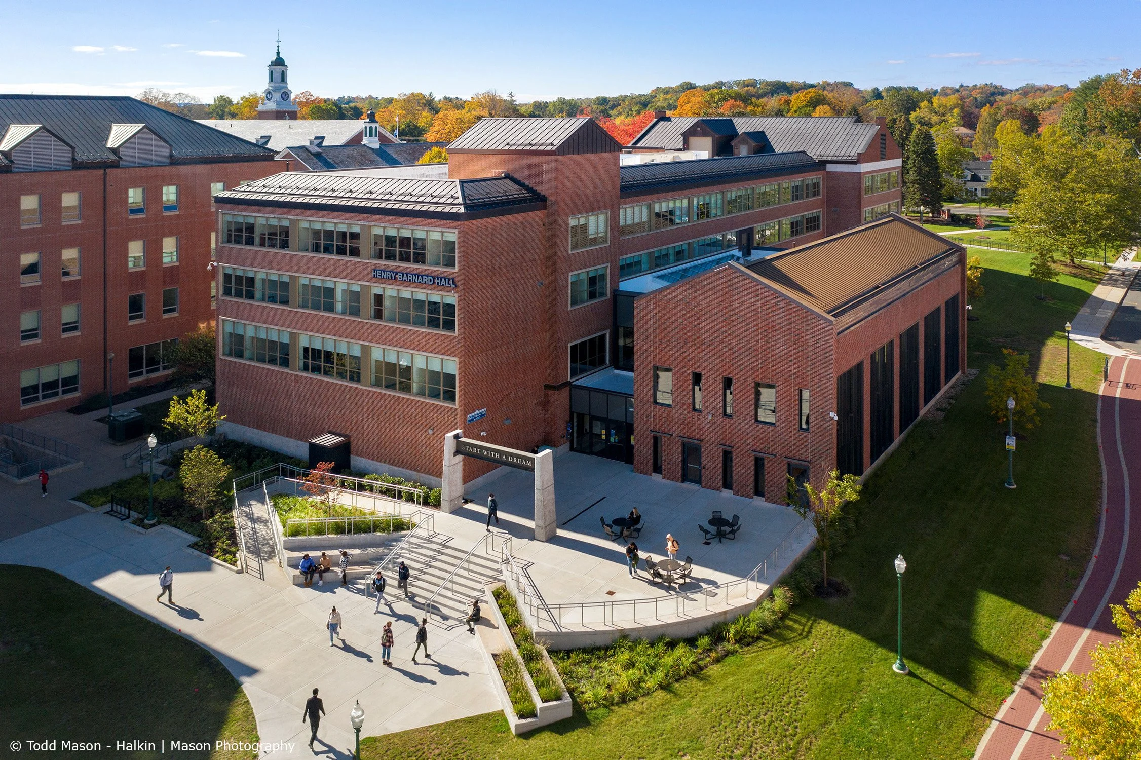 CCSU Barnard Hall 1_Richter Cegan.jpg