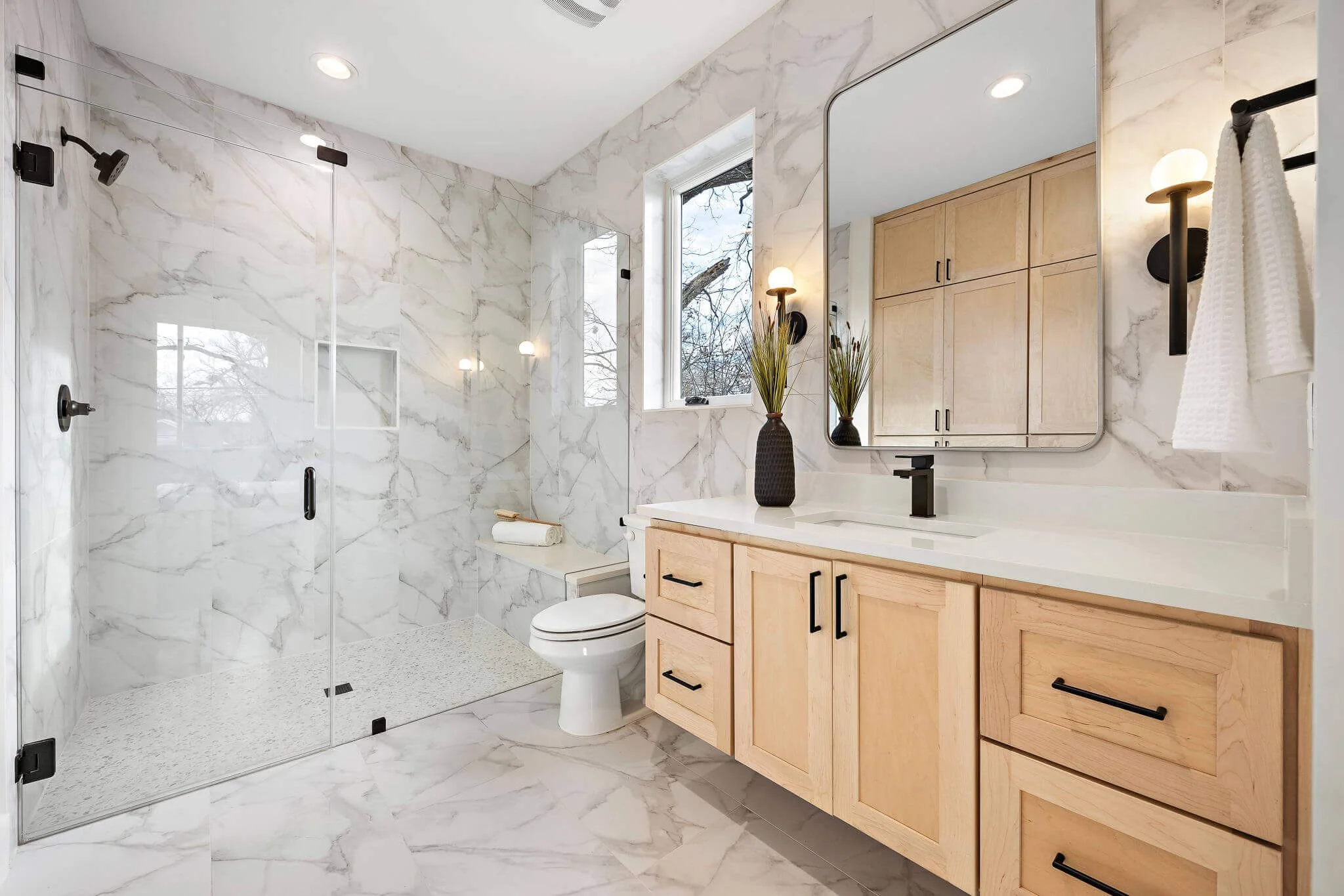 25-3604-thompson-st-ckn-captial-group-austin-home-builder-011123-20.jpg
