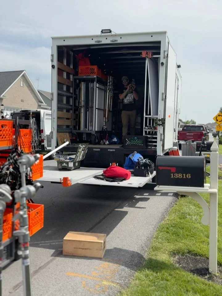 All time crew today for some 🍔🌭.

@connect_films_ 
@trioderentals
@jyoungbar 
@codystauder 
@mmwheary 
@gratefulhophead 
@bmcmphoto 
@zachcampbellfilms 
@michaelmowenaudio 
@6emini9