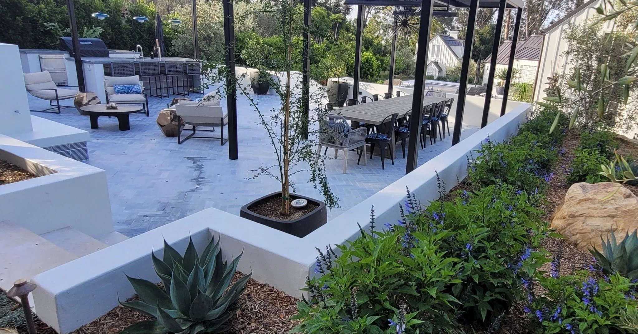 A few shots of our beautiful "East Valley" project. These awesome clients now have both added property value (that lasts), and have the new hotspot for family and friends to gather. 🥂