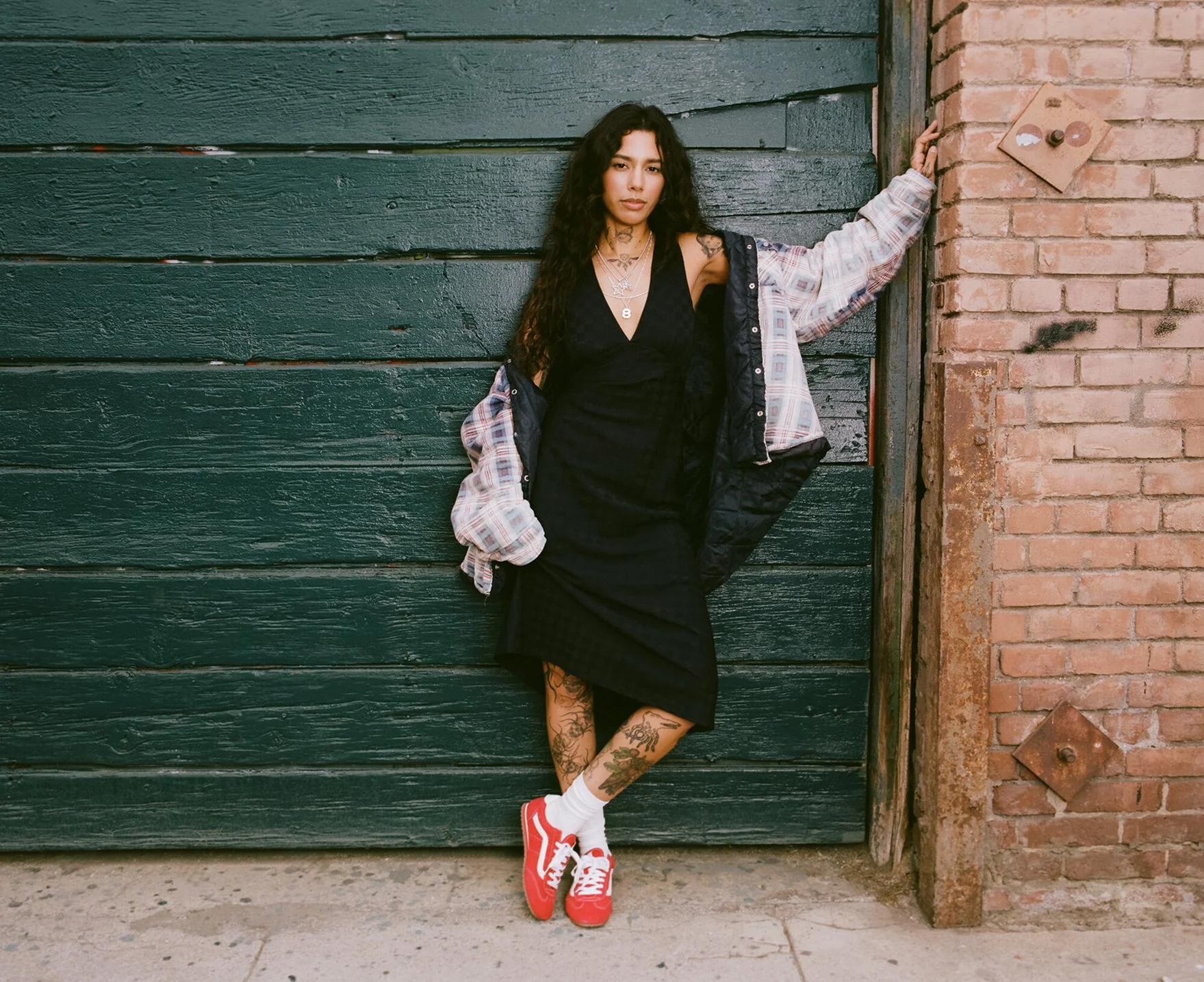 SP25_Americas_SuperLowpro_000152460010 2.jpg