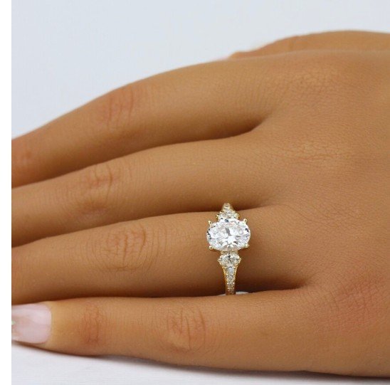 hand classic oval .jpg
