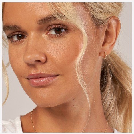 spike earrings .jpg