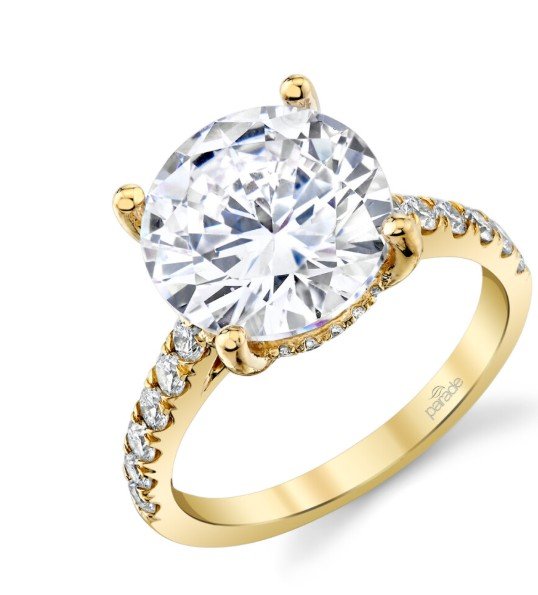 18 Karat Yellow Gold Engagement Ring