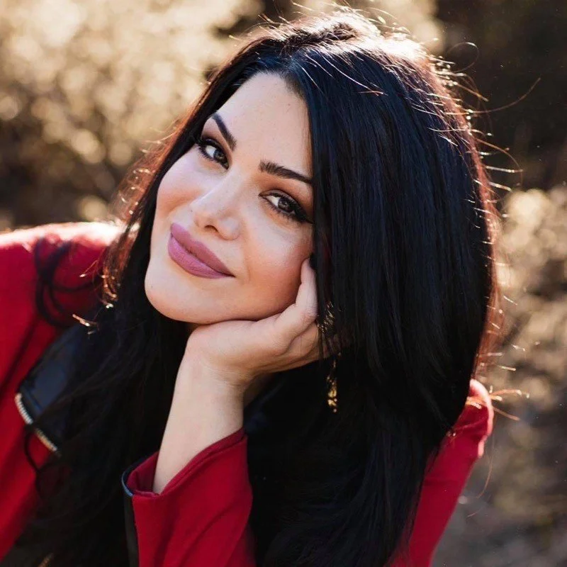 Cam Kashani Headshot.jpeg