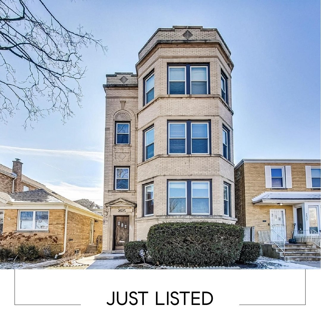 🚨BACK ON MARKET &amp; RE-LISTED🚨

💵: $775,000

Last buyer&rsquo;s financing fell through means a great opportunity for you! Charming Vintage 3-Flat in Rogers Park - Directly Across from Philip Rogers Park Welcome to this timeless gem located in th