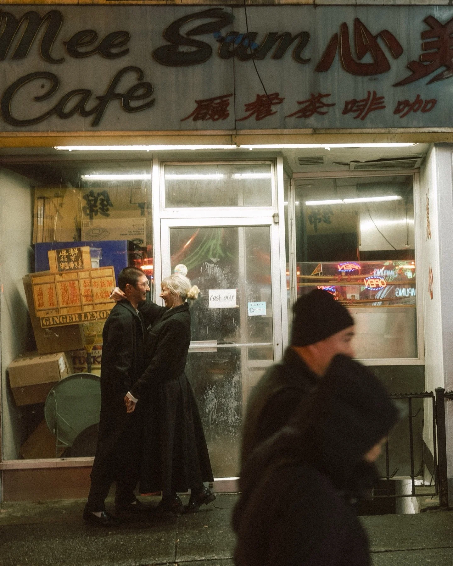 Chinatown in the rain at night. I have always wanted to photograph an engagement session inspired by Blade Runner, I&rsquo;m so glad my friends obliged. In January. 
.
#chinatown #nyc #engagementsession
