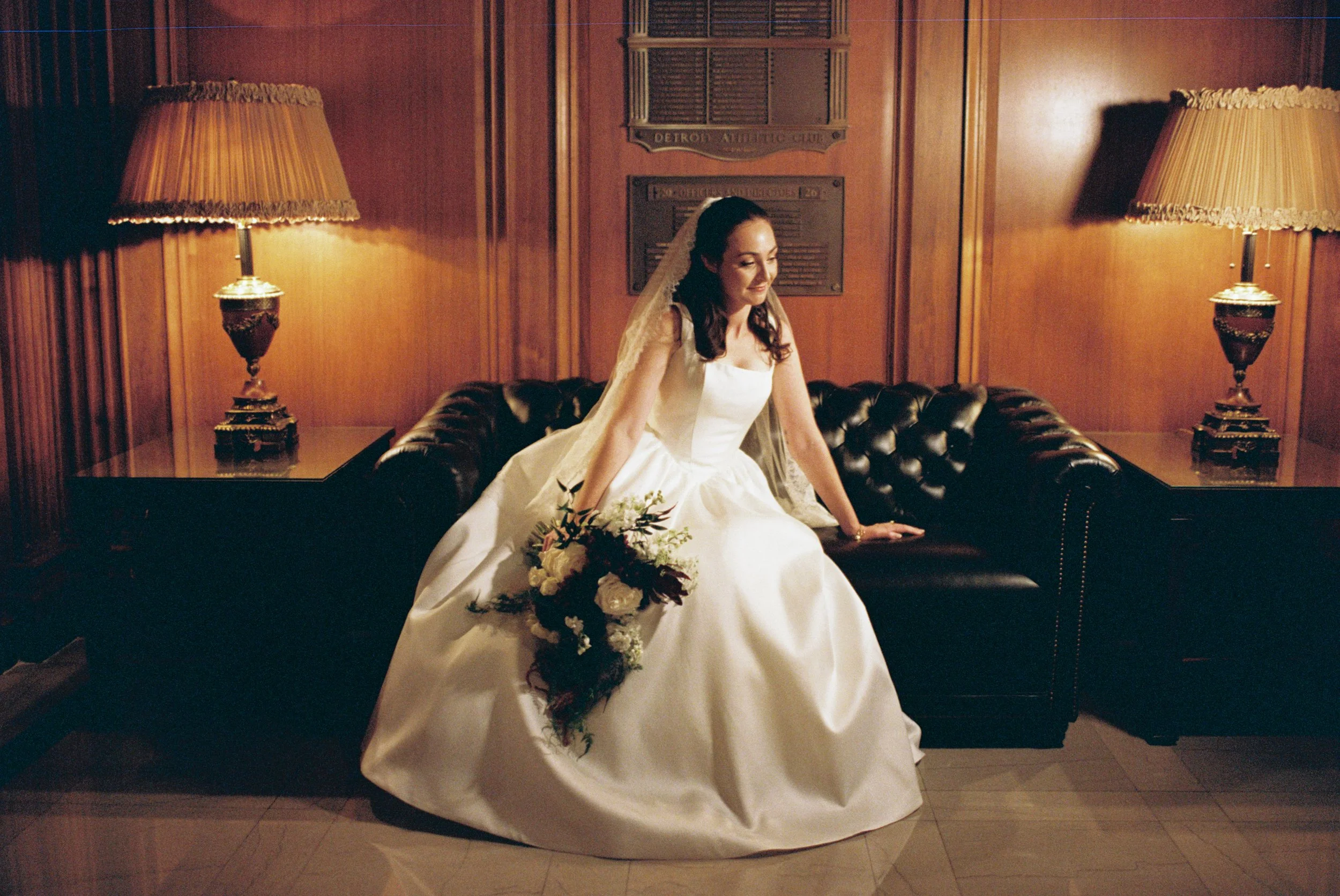 Detroit_Athletic_Club_wedding-23.jpg