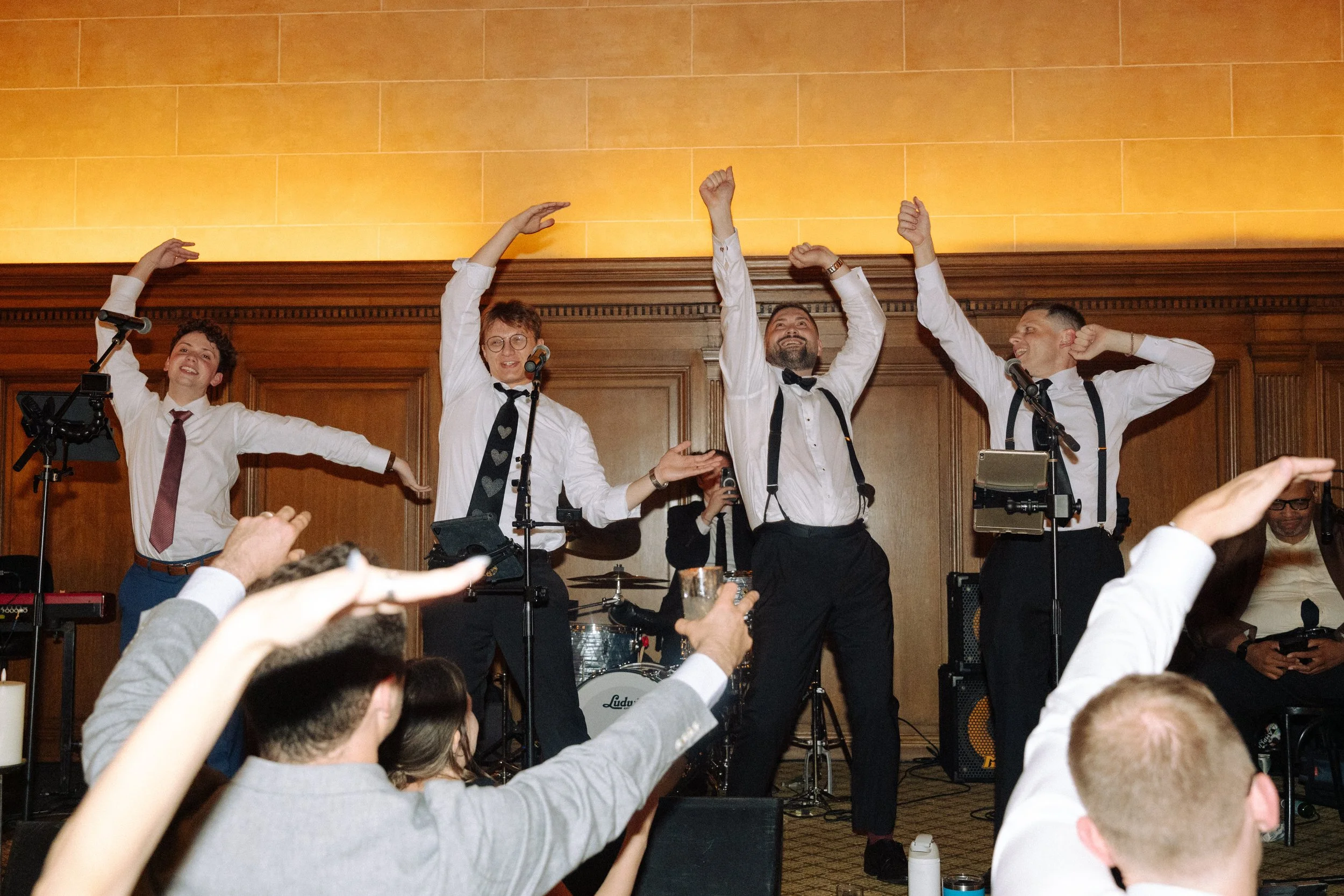 Detroit_Athletic_Club_wedding-114.jpg