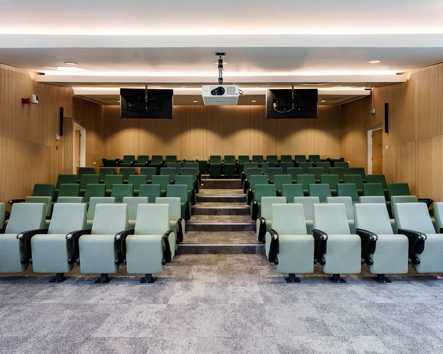 SRUC - Edinburgh University Lecture hall 4