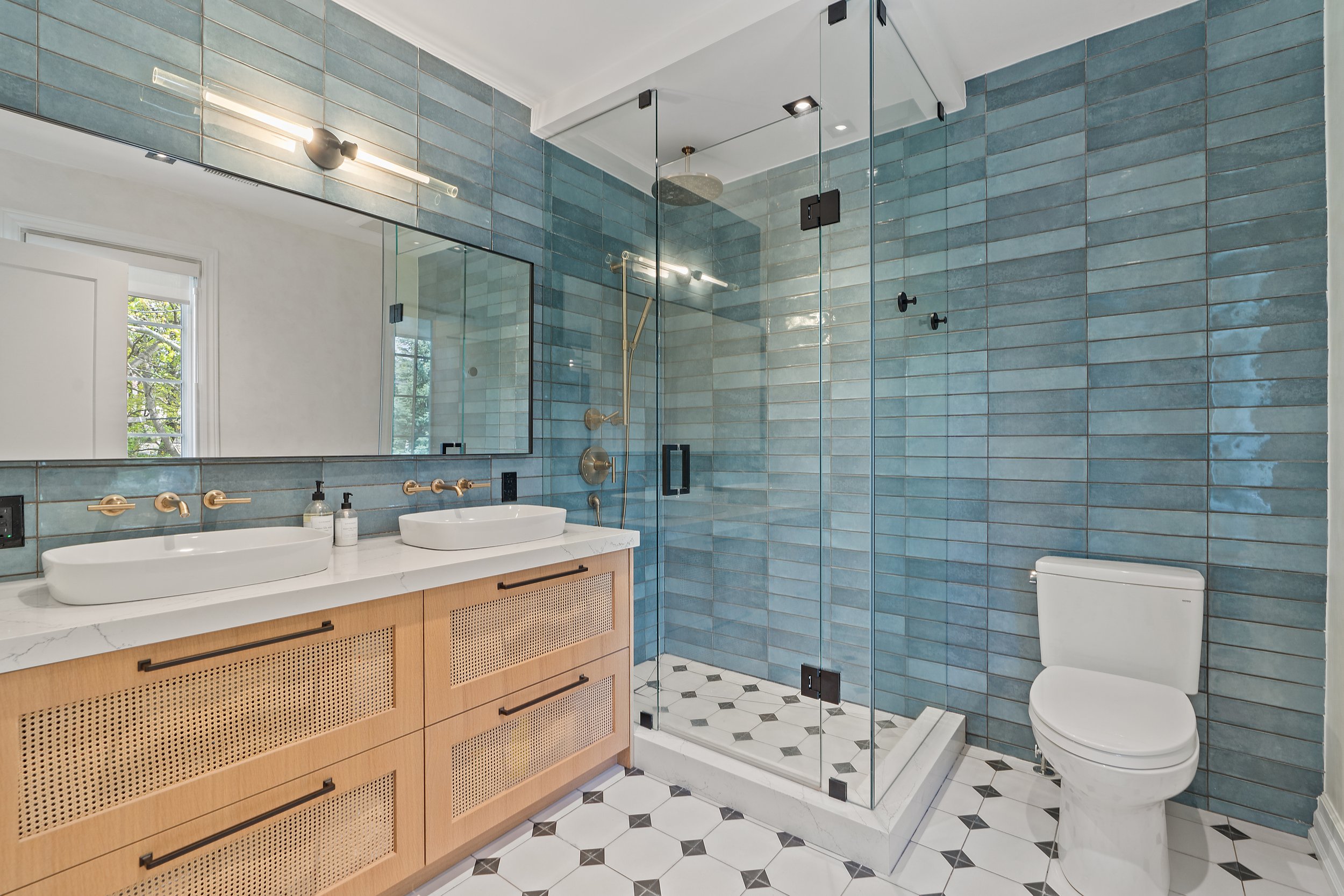 Primary Bathroom Design