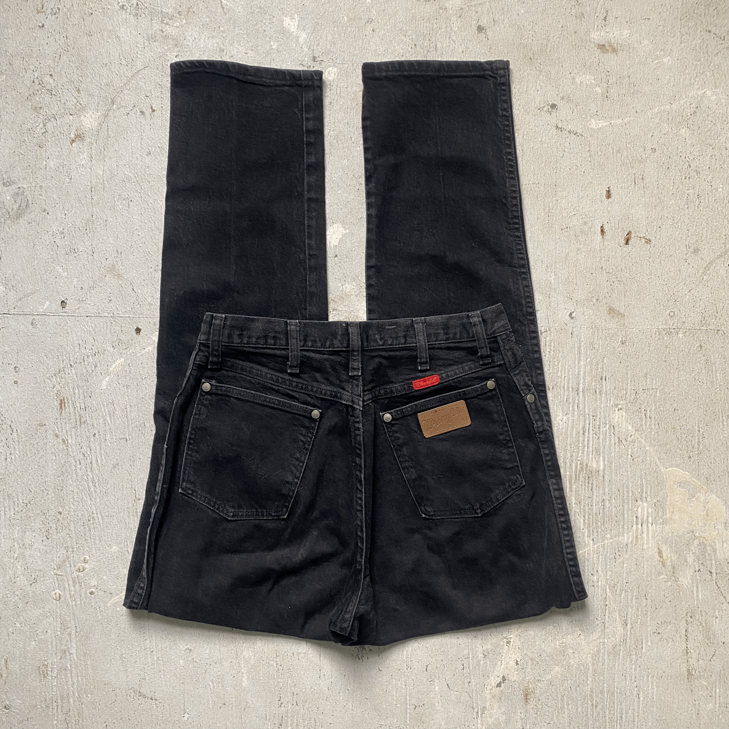 Black Wranglers 28"