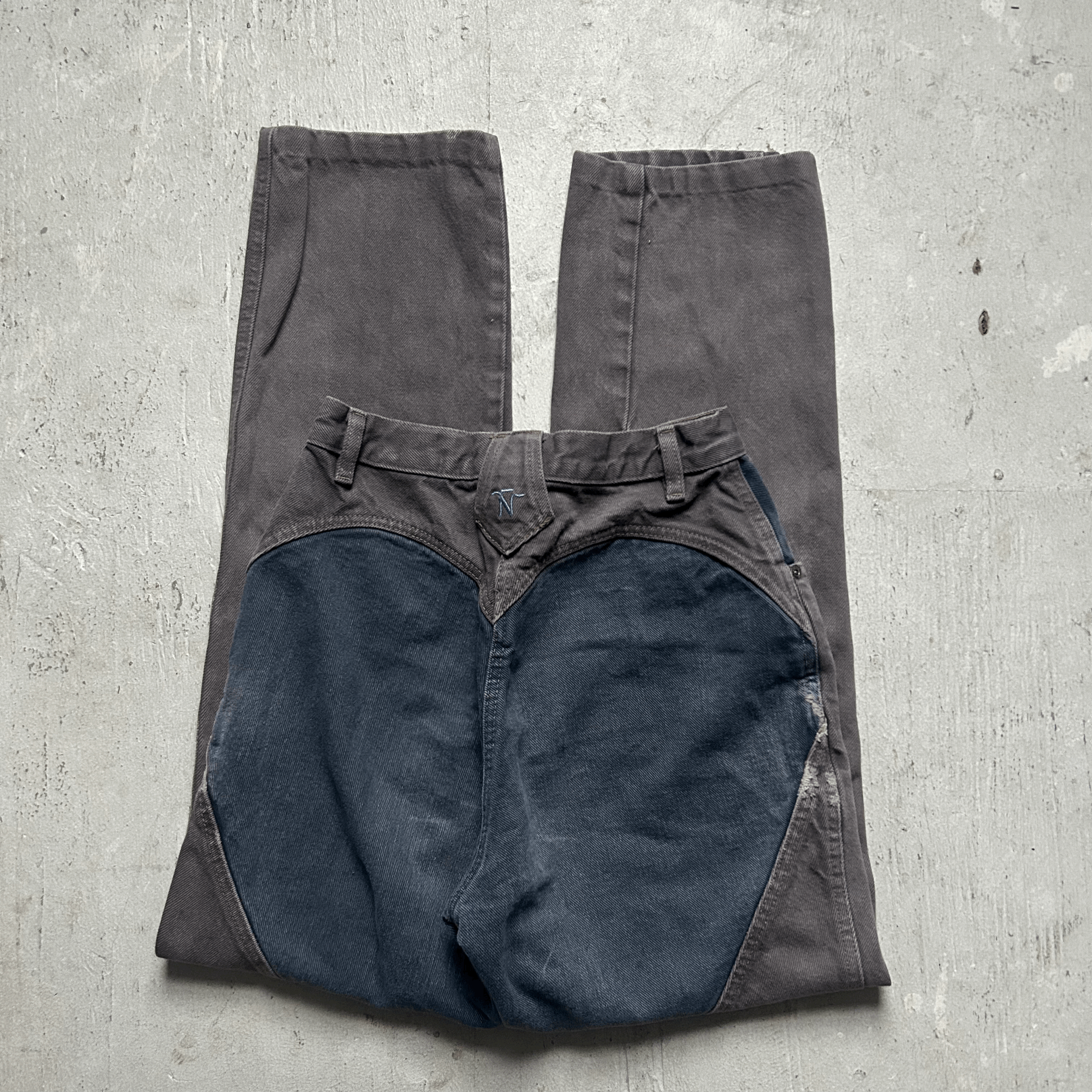 Rare Heart Butt Bar None Jeans 25"